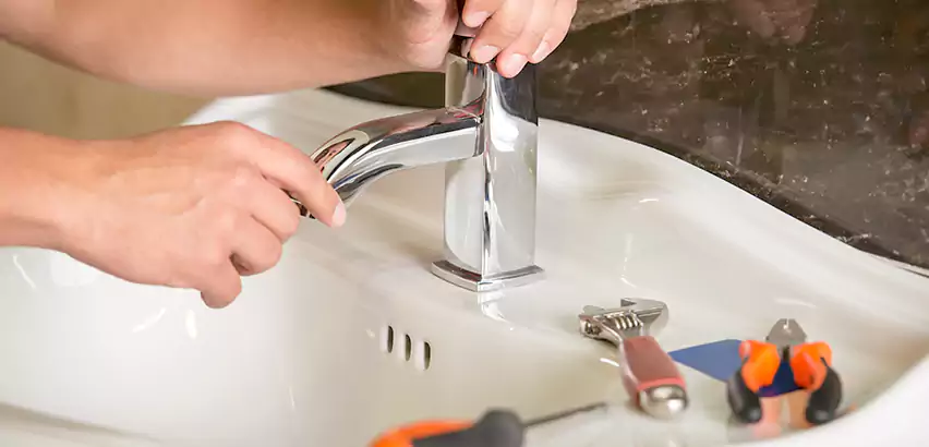 Bathtub Faucet Replacement in Santa Cruz